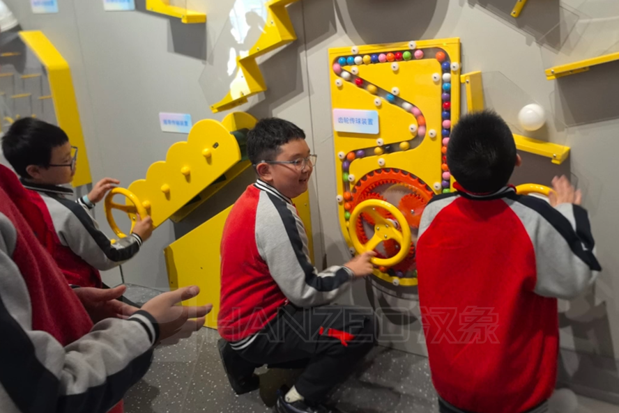 正式开馆!巴中市科技馆邀您探索科学奥秘(图7) 1222.png