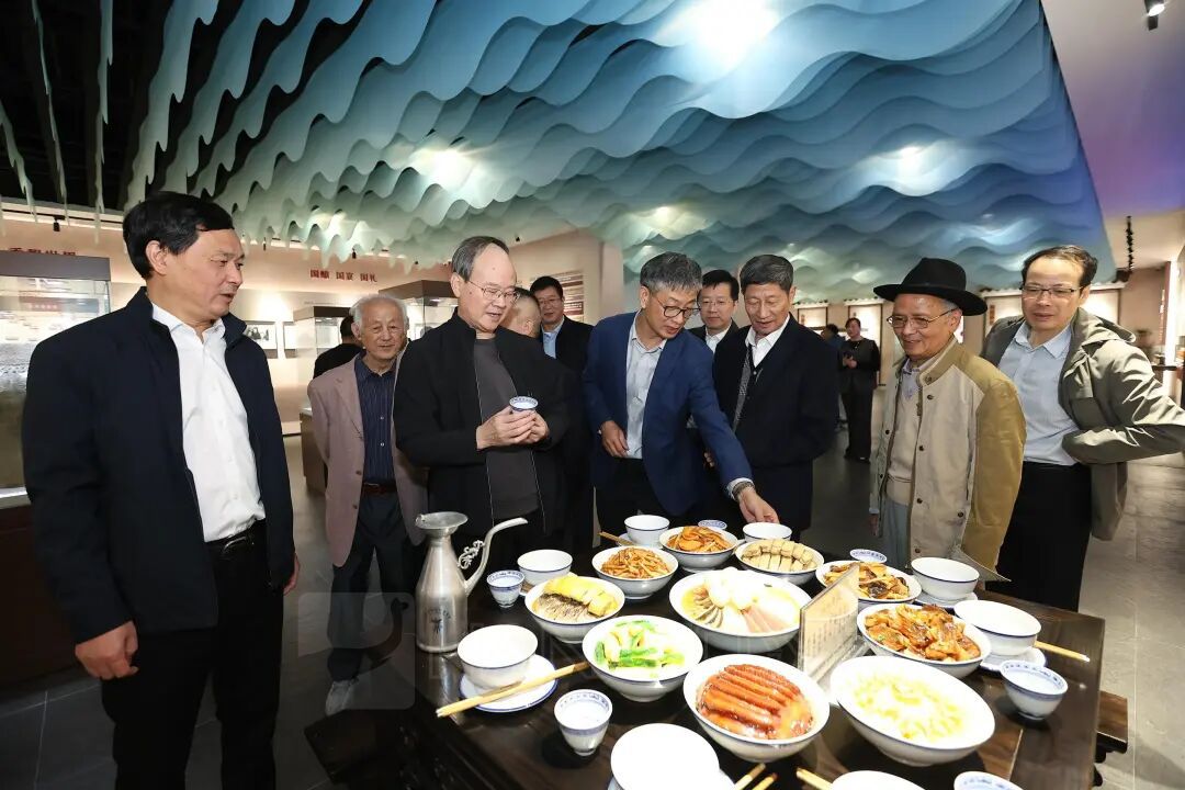 千年酒韵焕新颜,绍兴黄酒文化馆正式开馆!(图7) 1248.jpg